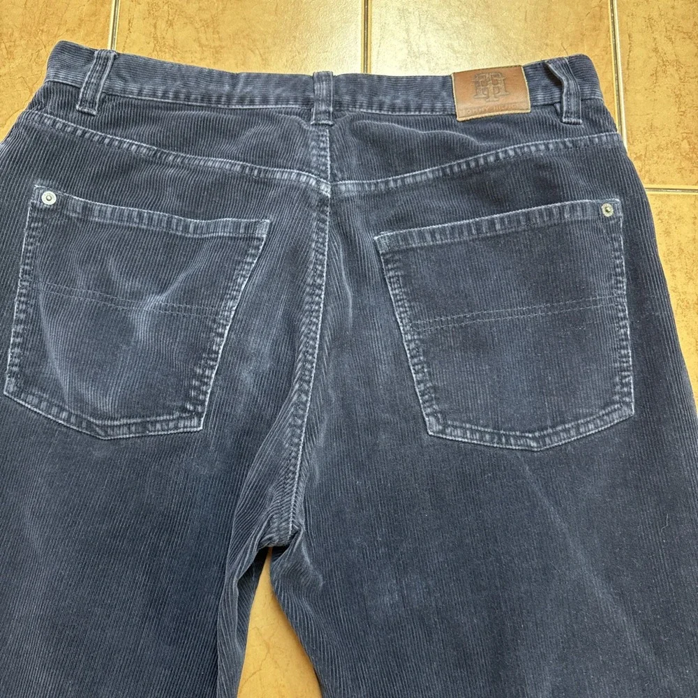TOMMY HILFIGER Freedom Fit Mens 32 x 32 Navy Blue Corduroy Pants Cotton Vintage